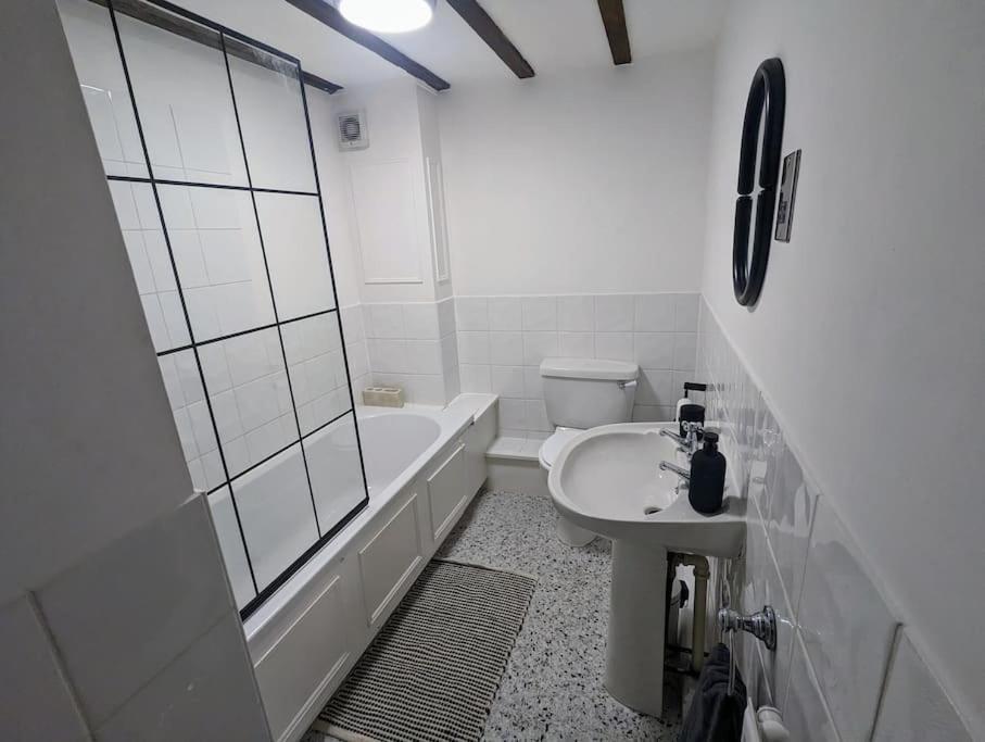 ビュードリー Zeppelin House - Riverside 18Th Century Townhouseヴィラ エクステリア 写真