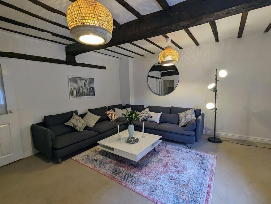 ビュードリー Zeppelin House - Riverside 18Th Century Townhouseヴィラ エクステリア 写真